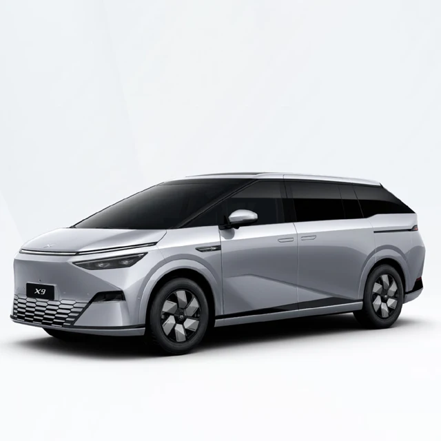hot sale 2024 XPENG X9 MPV 4WD 7 Seats Electric Car New ev X9 Vehicle in New Energy Vehicles Category cars