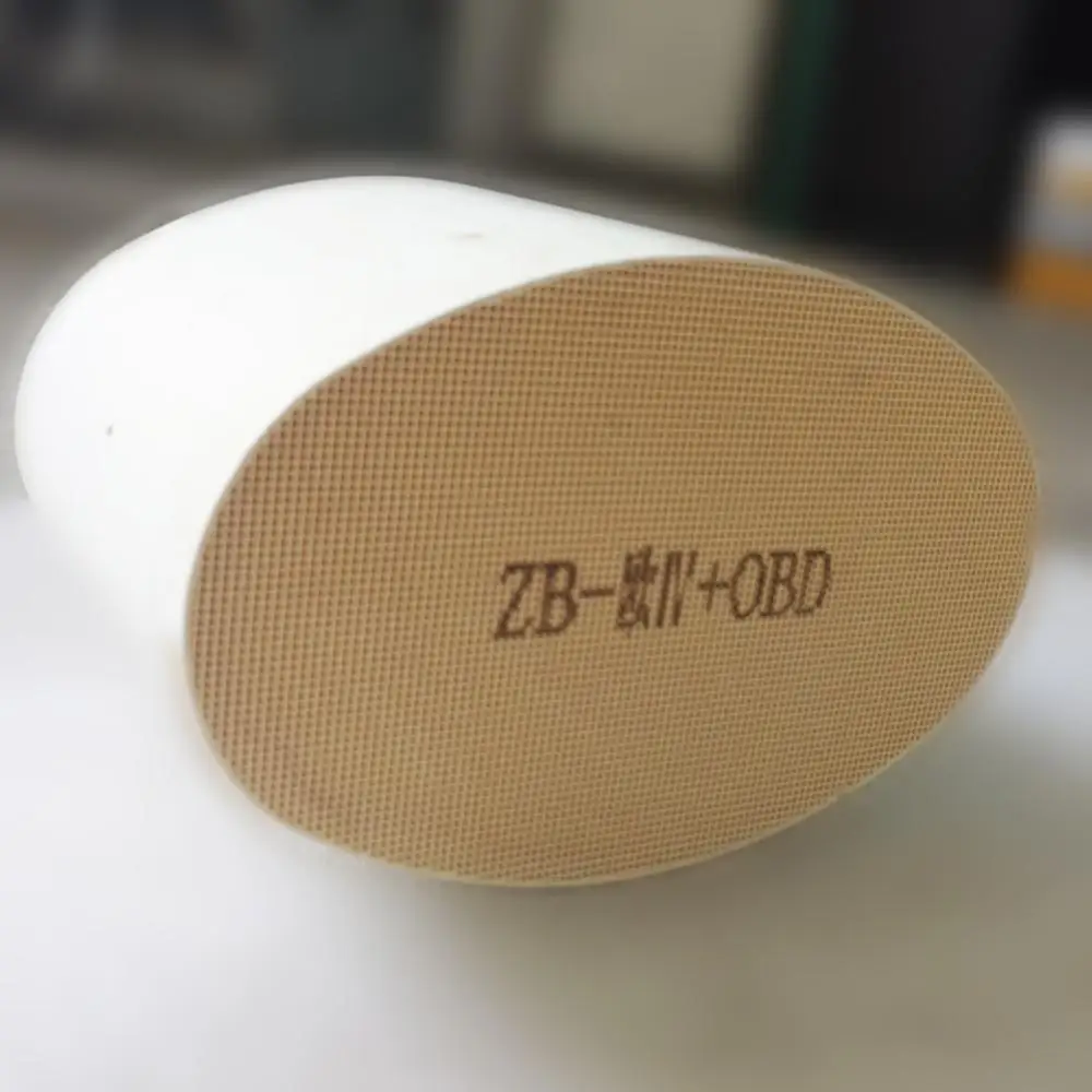 KET Oval aftermarket euro4 three way ceramic substrate catalyst for universal catalytic converter exhaust petrol engine