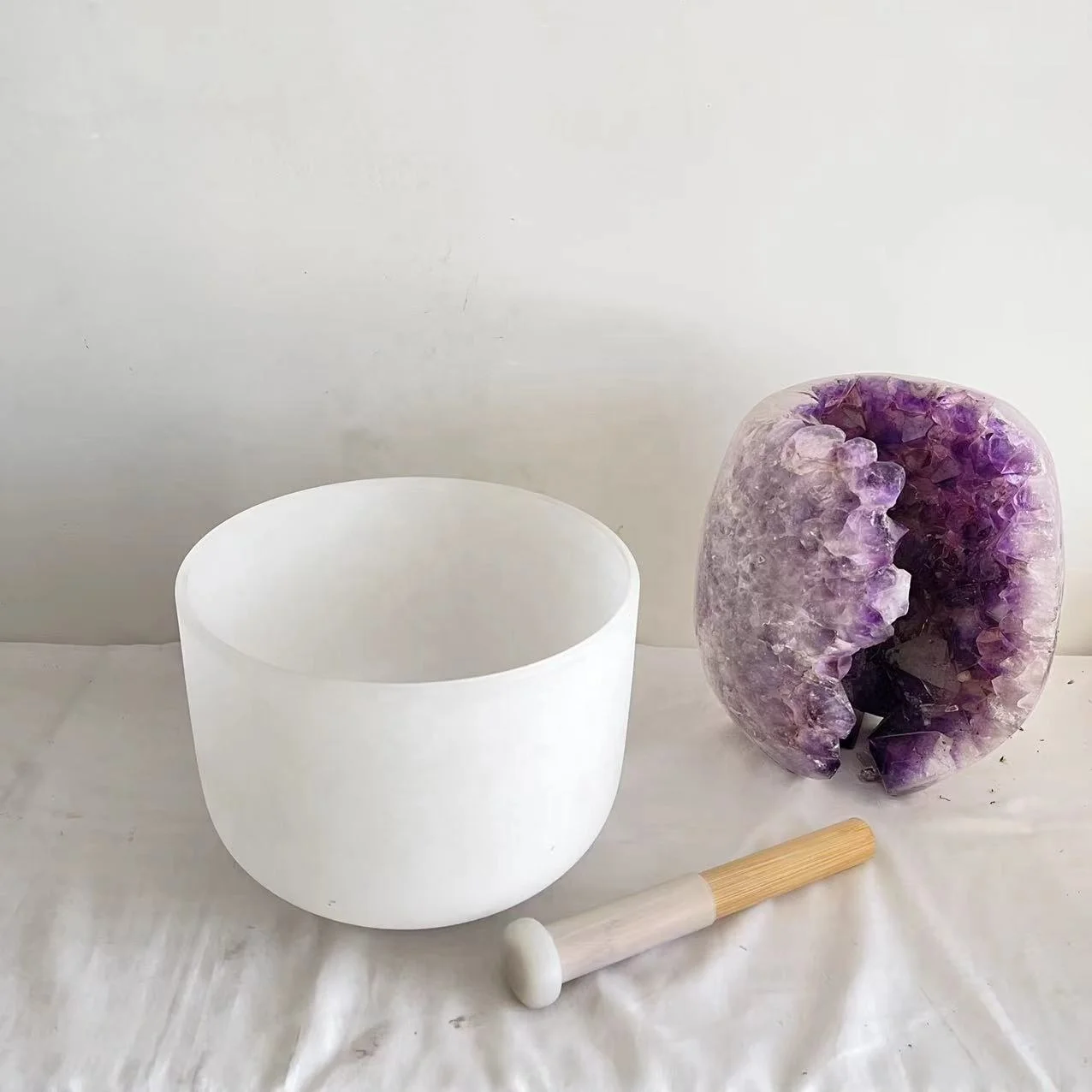 Chakra Sound Therapy wholesale Quartz Crystal Classic frosted singing bowl with patent silicone mallet for yoga meditation