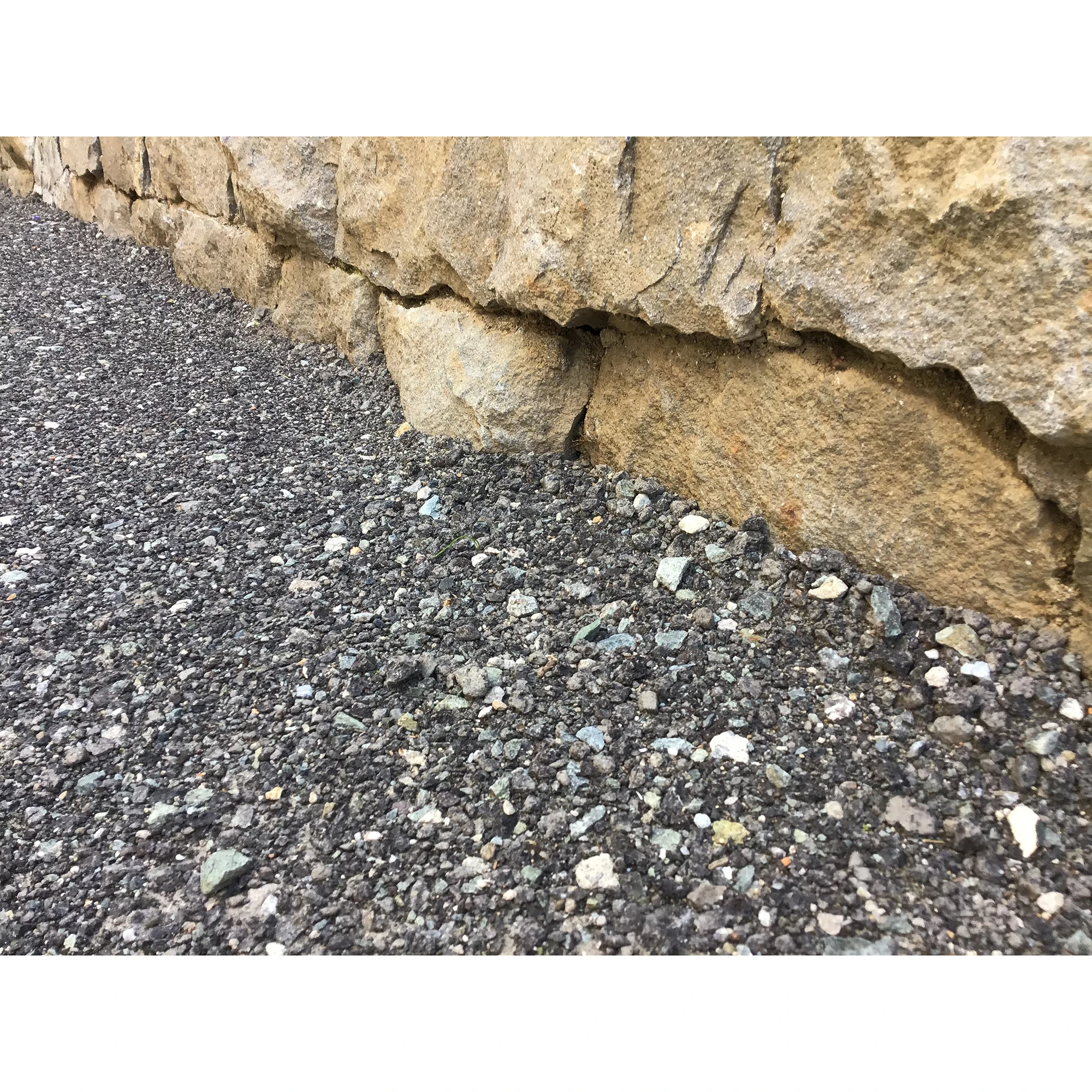 High Quality Wholesale Glass Black Aquarium Gravel For Exteriors