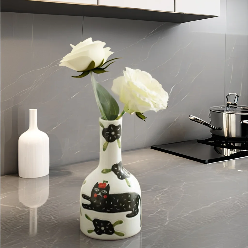 Hand-painted Cat Ceramic Vase Arrangement New House Decoration French High-end Retro Living Room Flower Art Deco Decorative