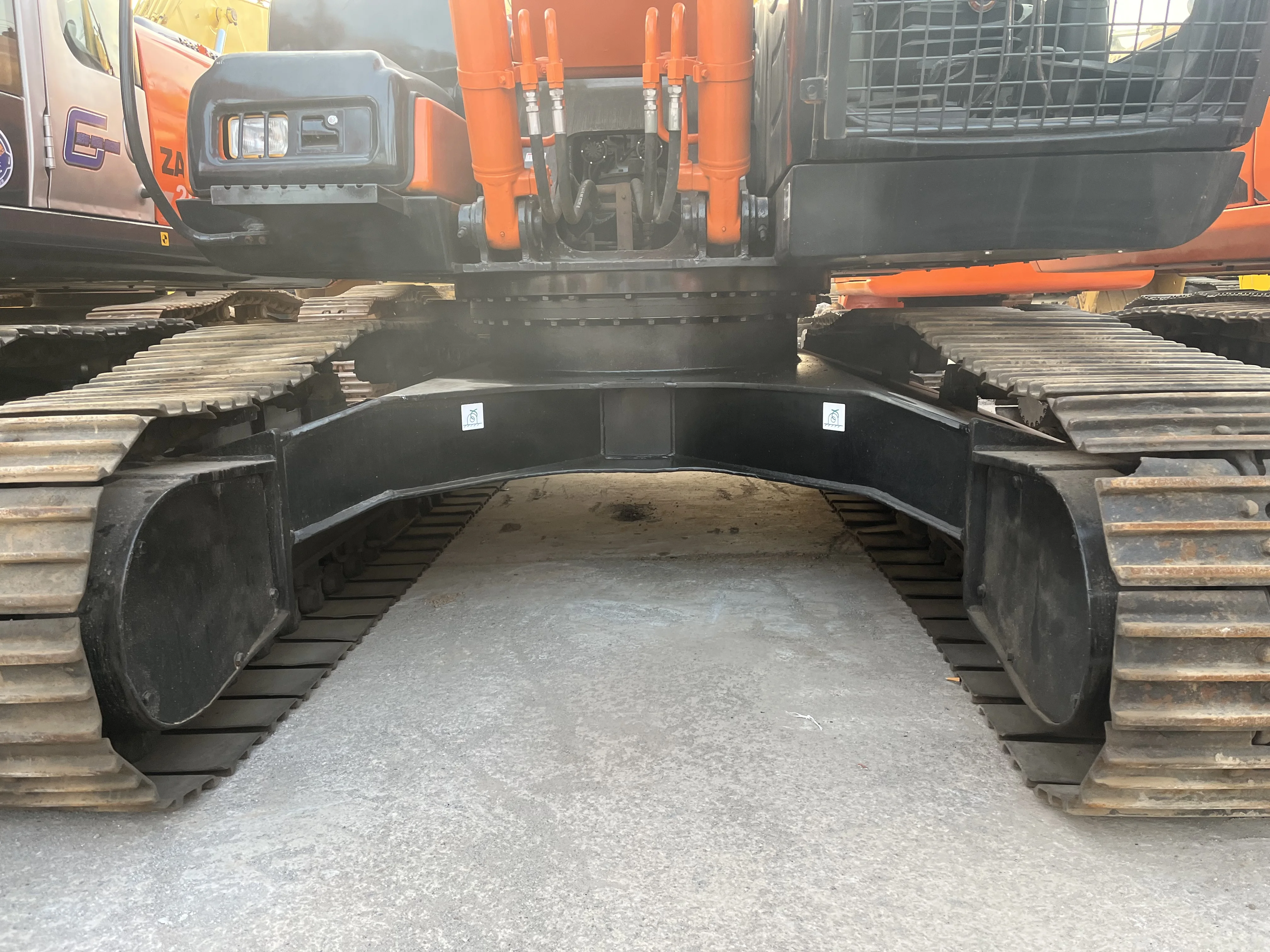 Used Excavator Hitachi ZX200 excavator Japan original  Hitachi ZX100 120 200 240 350 hydraulic crawler low price in stock