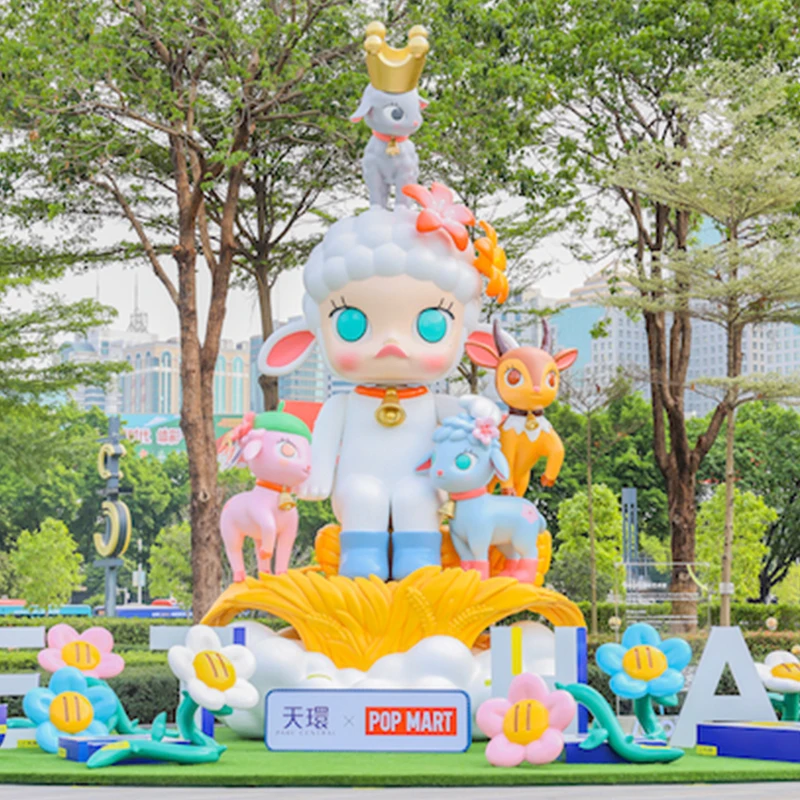 D051A Factory Customization cartoon image IP art display Sculpture Outdoor large-scale Decoration Shopping Mall Figure statues