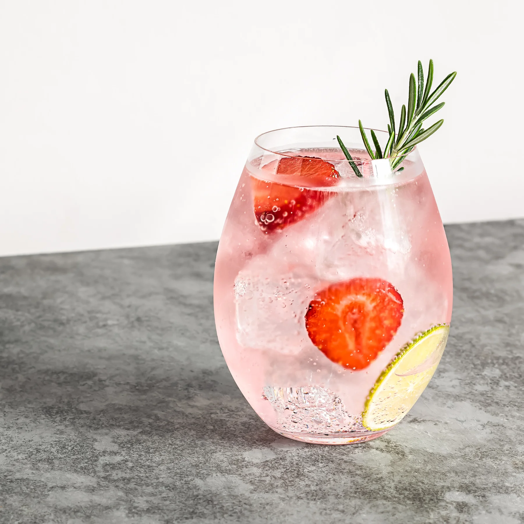 Pink Gin Premium IBC Multi Award Winning Vara 1000L Bulk Scotland UK Gin Wholesale Rose Cardamom Citrus Rosemary Vanilla