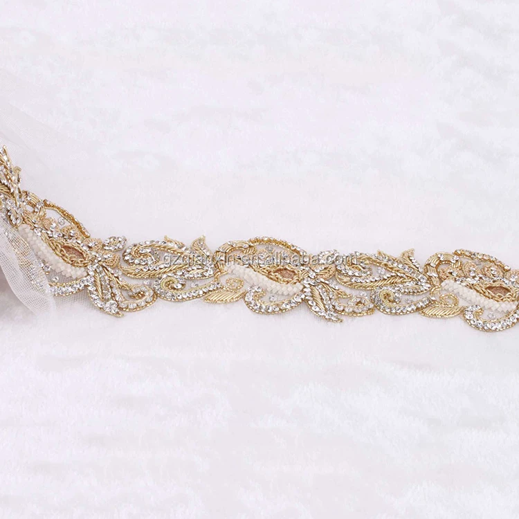 
Wholesale Gold Rhinestone Beaded Trims On A Roll 