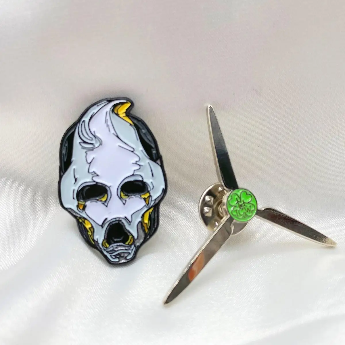 High Quality Rude Hype Beast Tiger Lion Animals Dyed Metal Enamel Pins