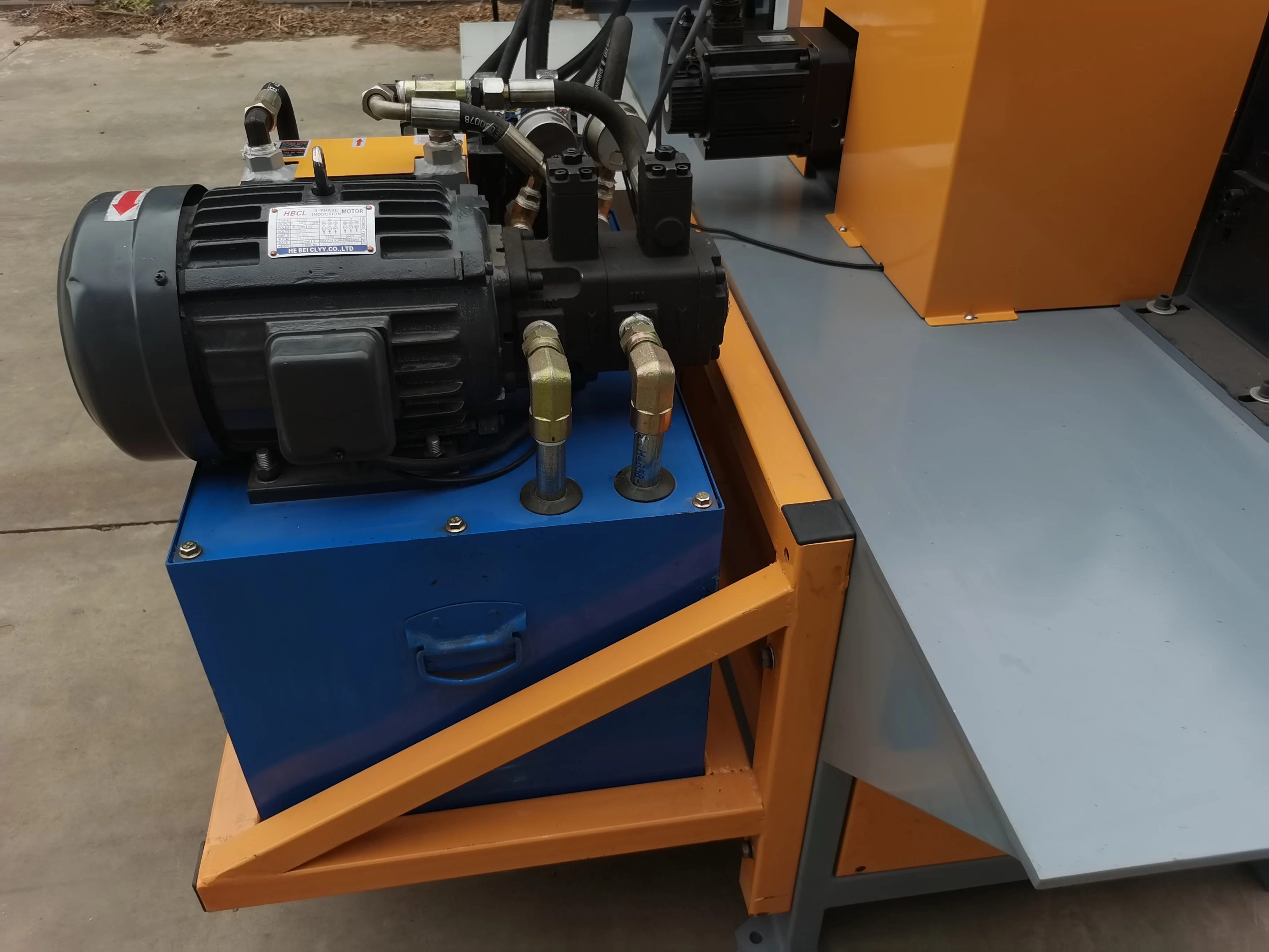 TCYT  CNC Holt Hoop Iron Making Embrace Hoop Hold Clamp Making Machine