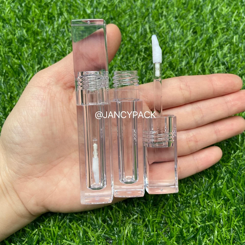 Full Transparent Clear Empty 5.5ML Lip Gloss Bottle Round PET Plastic Lip Gloss Tube big wand lip plumper tubes packaging