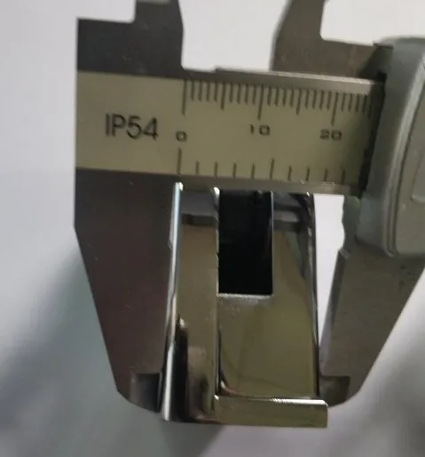 Handrail glass  shelf clamp   C114Z   zinc alloy furniture  flat  bottom  glass bracket