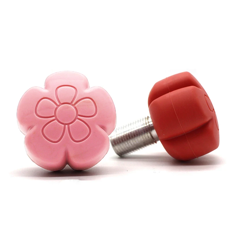 Put Orange Heart Pattern Guards Plugs Stuck In Quad Skate Types How To Remove Nut Size Screw Toe Stops Spin On Roller Skates