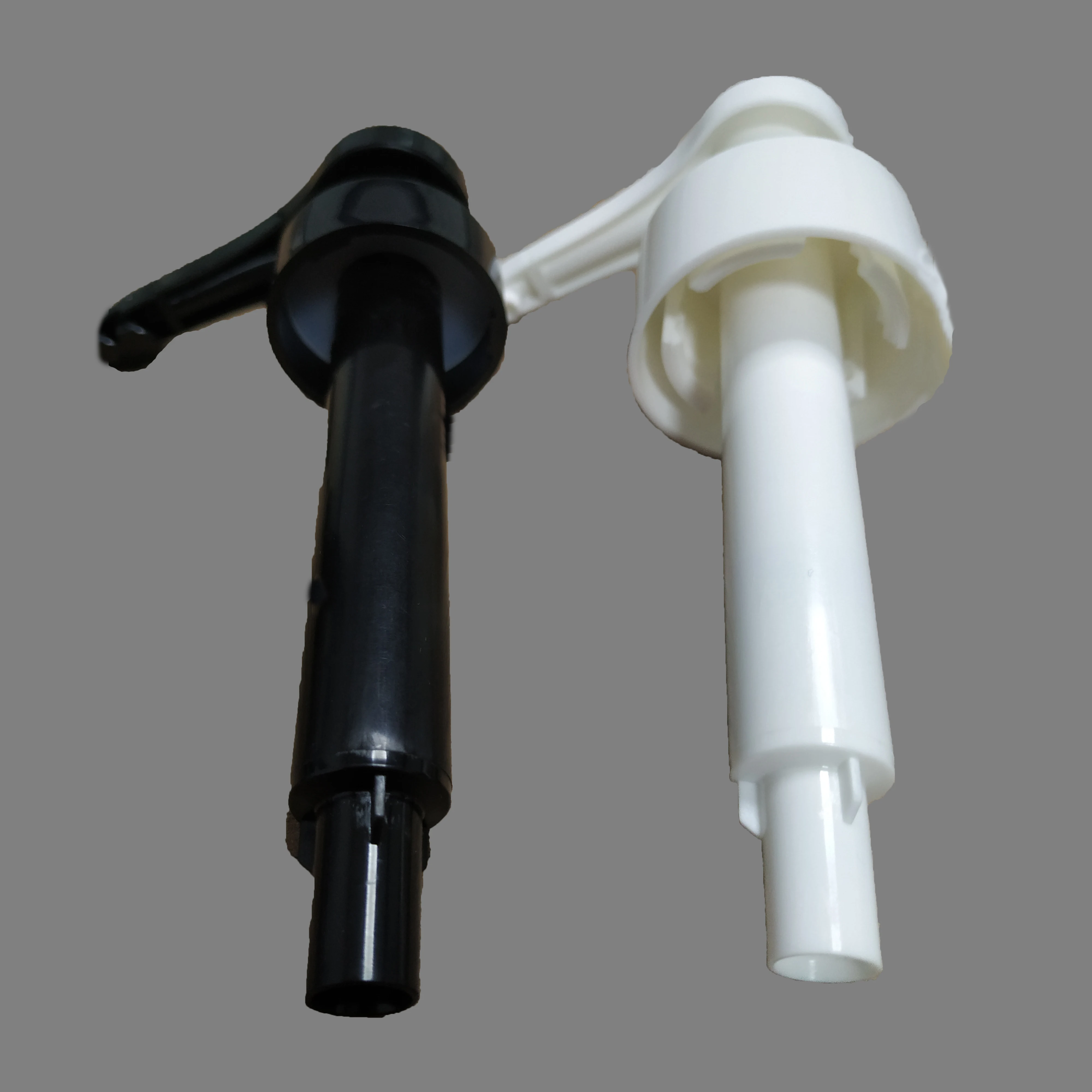 Good quality PP plastic kitchenware with/without protect cover nozzle thick pulpy Sauce press Pump