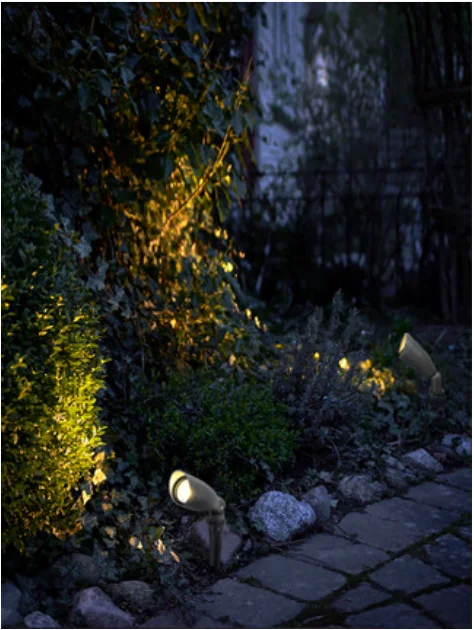 G-1033 Energy saving adjustable outdoor grounding plug lawn spotlight IP54 waterproof aluminum glass LED spotlight