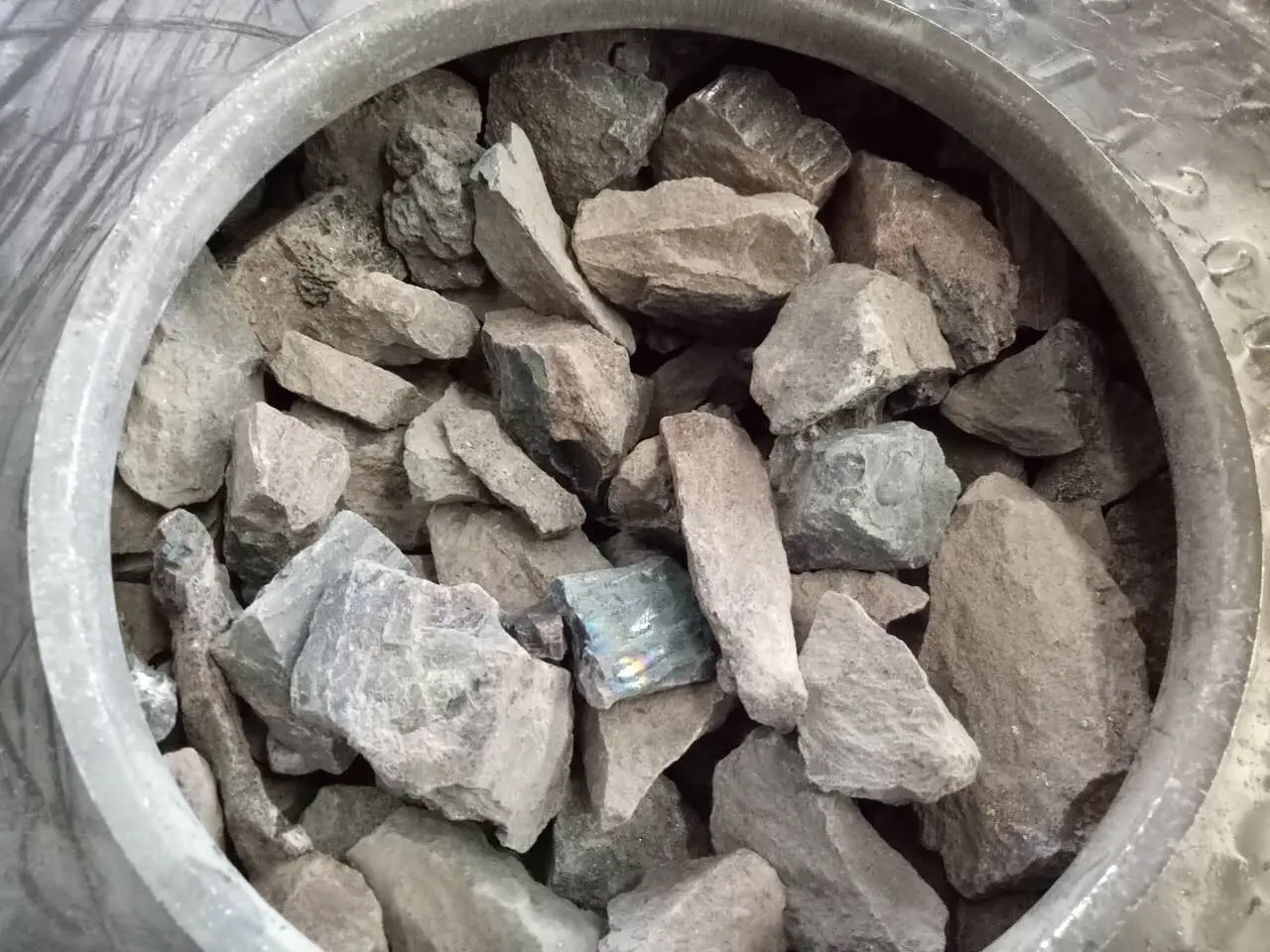 China sale calcium carbide Manufacturer supply price with good quality 295l/kg CaC2