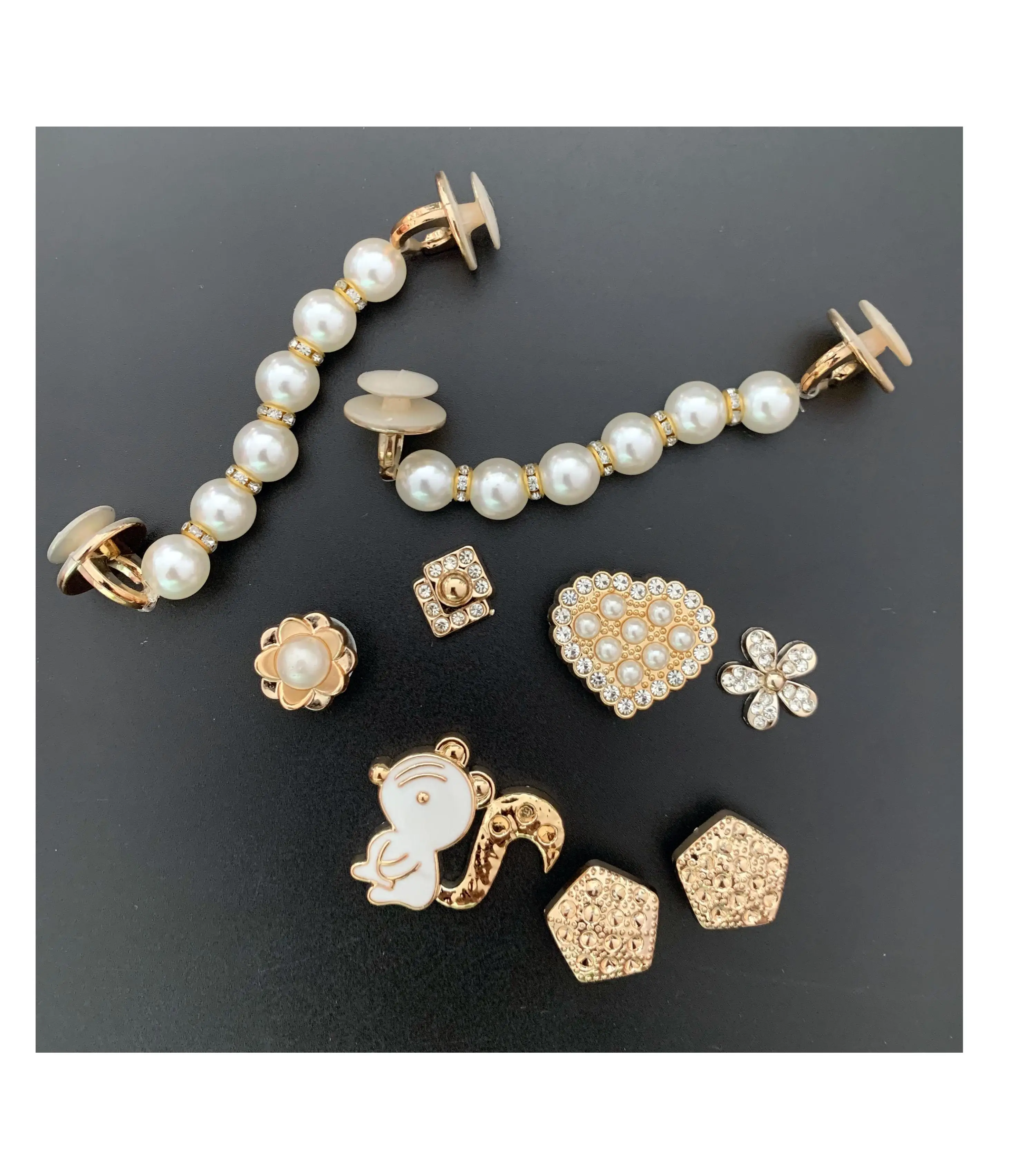 Fashion Wholesale Shoe Charms Luxury Metal Bling Designer Clog Charms Accessories Decoration For Shoe Decoration