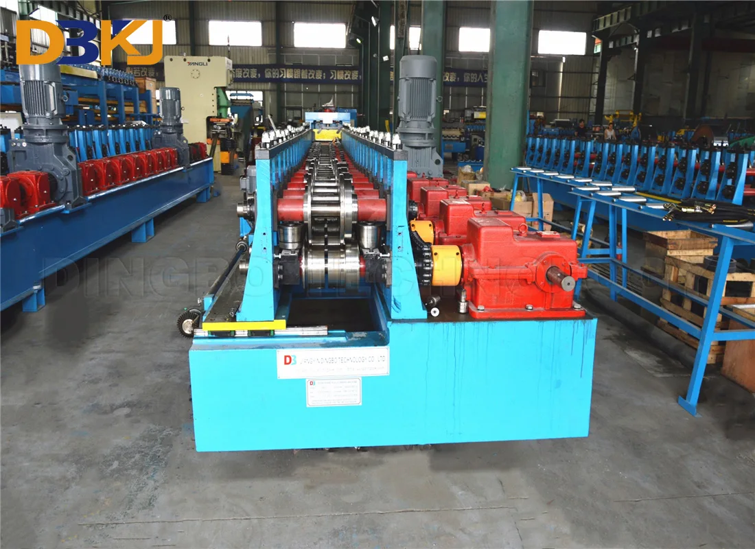 Automatic sizes adjustment  Door frame  Roll Forming Machine door frame machine Hydraulic punching and cutting