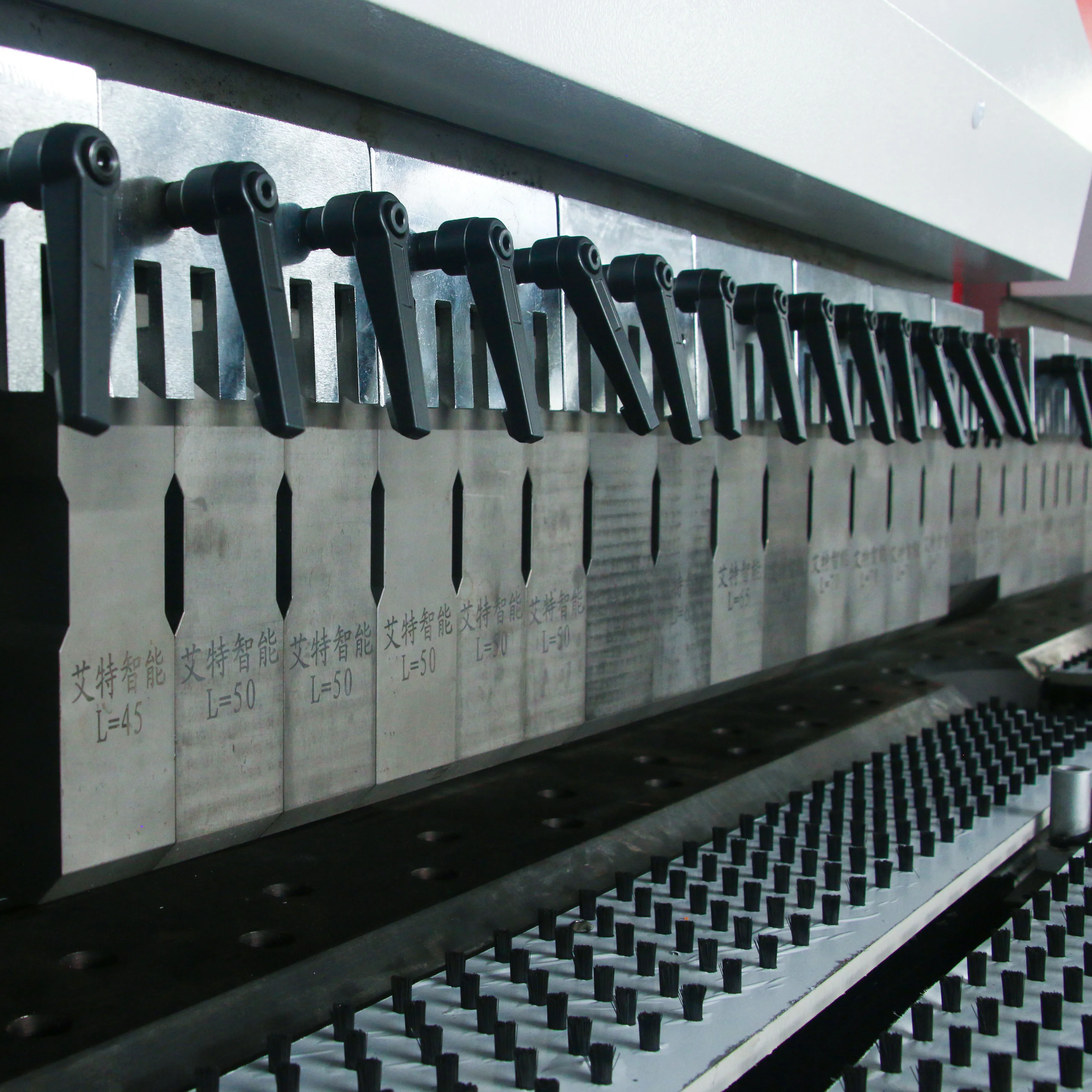 China factory servo-electric sheet metal panel bender for electric cabinet fabrication