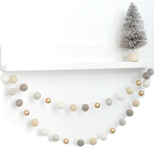 Christmas Decoration-Christmas Felt Ball Garland