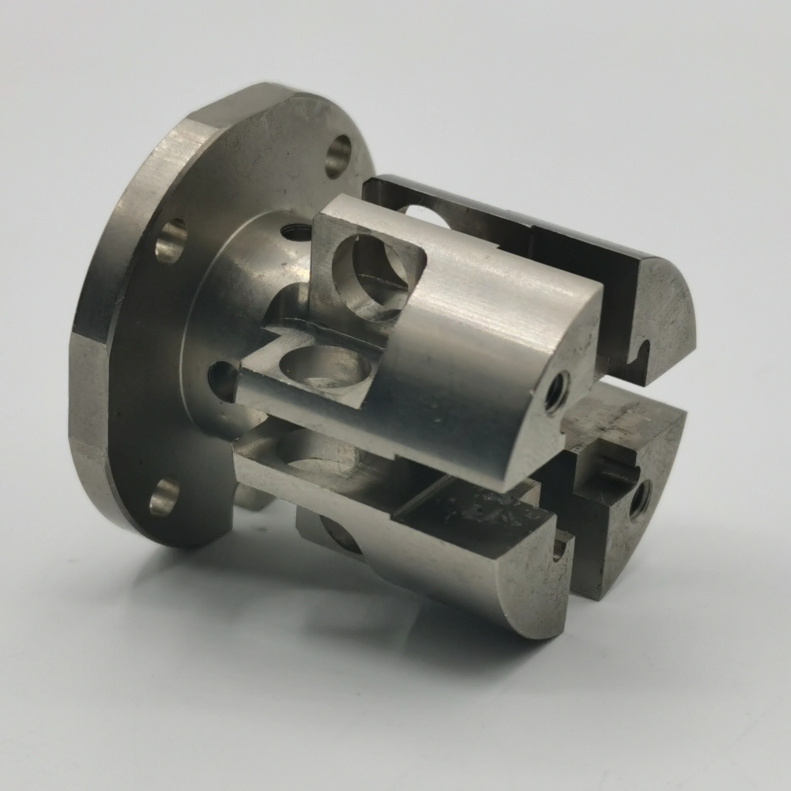 Factory price titanium alloy parts CNC processing, aluminum products CNC processing