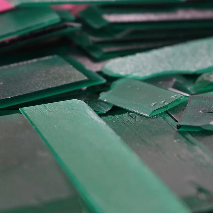 Synthetic Emerald Material Gemstone Raw Material Green Emerald Lower Price and Perfect Service Decoration for Jewelry