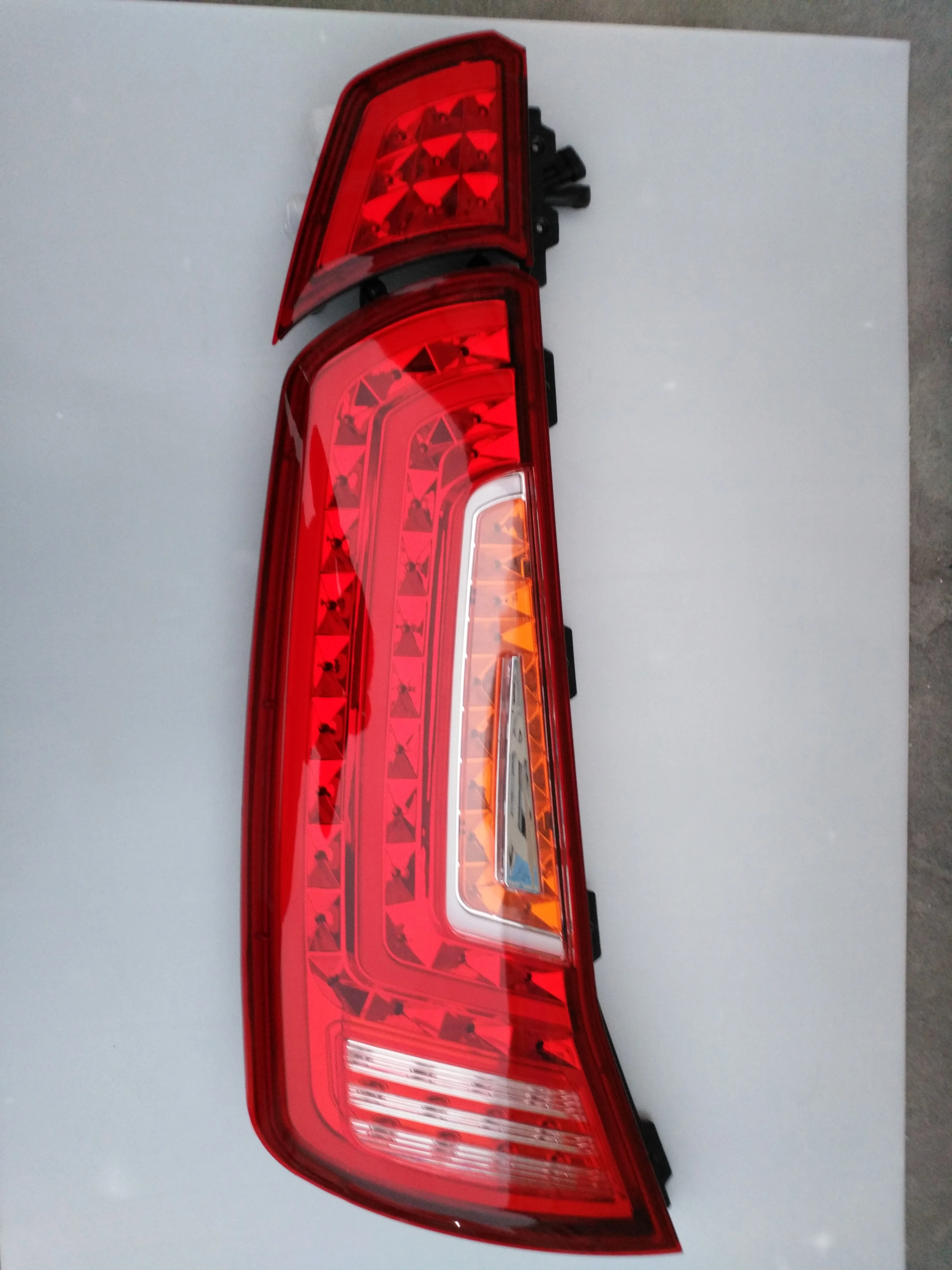 led rear light auto lighting system led tail light 706*334*120  HC-B-2469-5