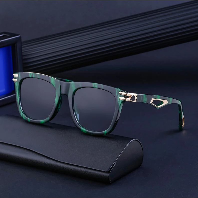 2023 cool fashion rivet sun glasses men custom logo women men wholesale square sunglasses