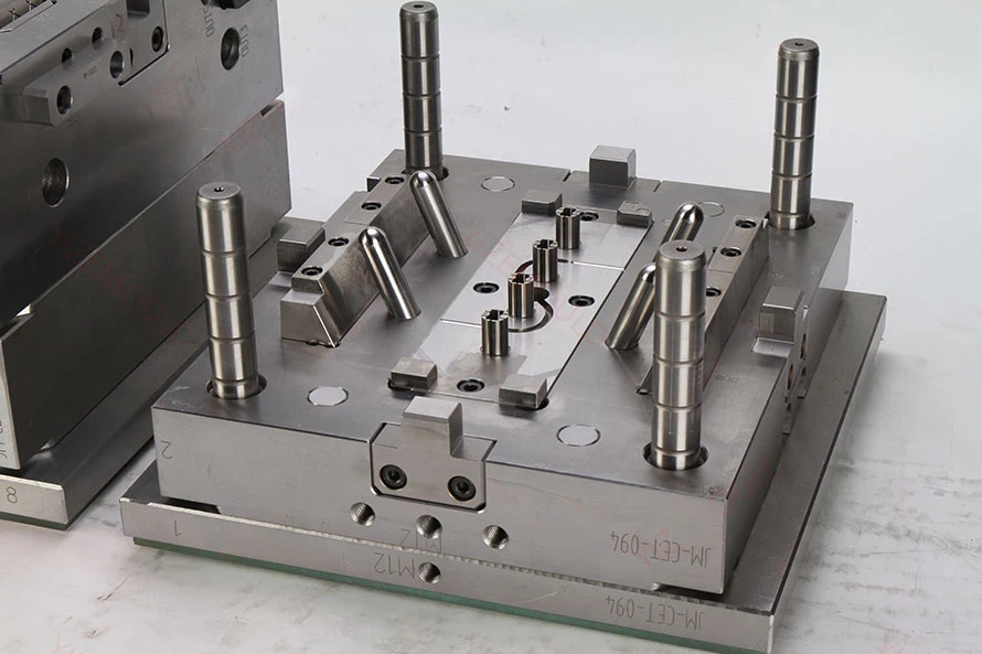 Injection die designing metal mould maker custom machining plastic parts hot runner design injection moulding die makers