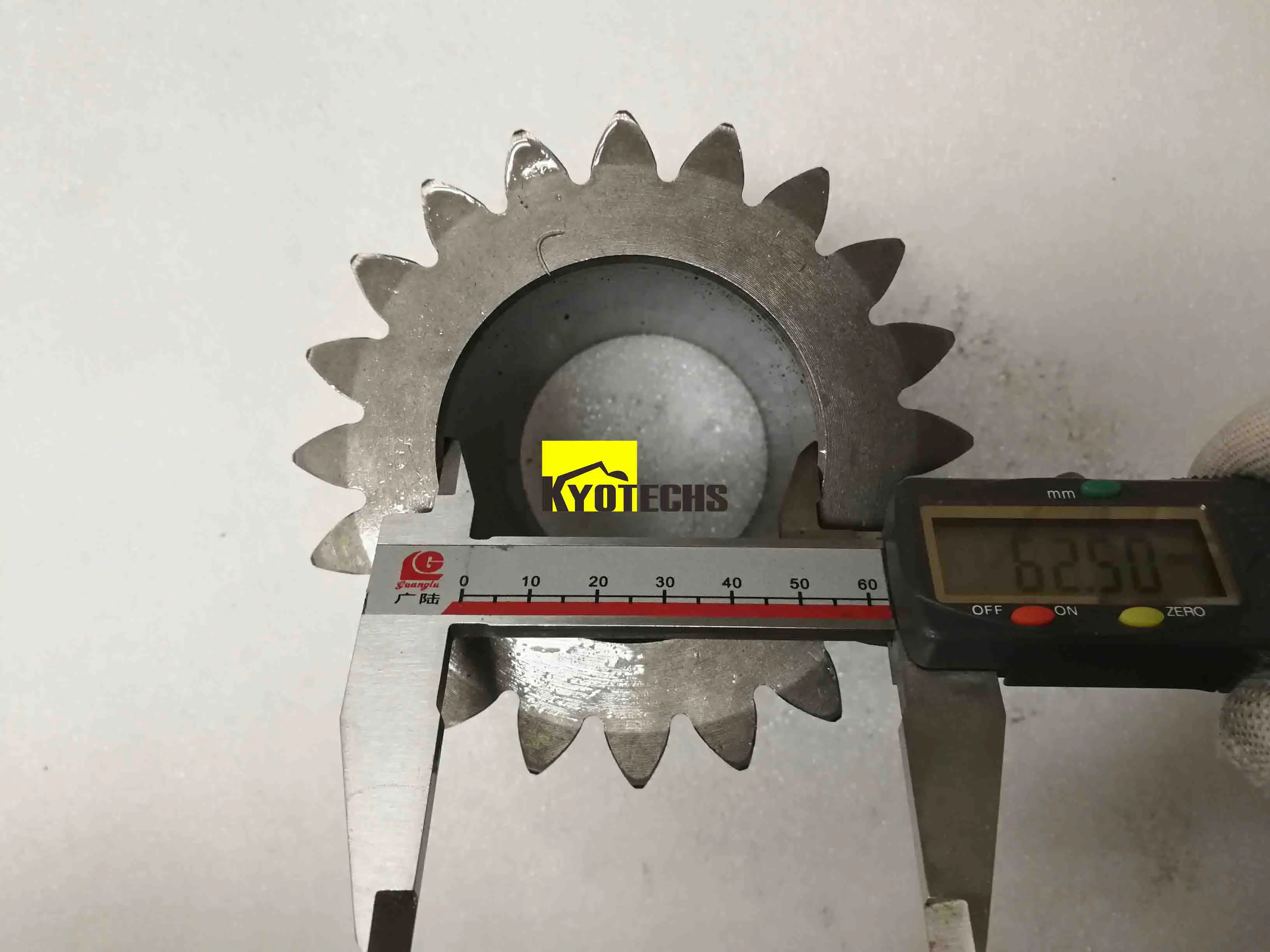 Crawler Excavator Travel Motor Shaft Pinion Gearbox Sun gear Planetary Final Drive Shaft Swing Motor Hydraulic Parts