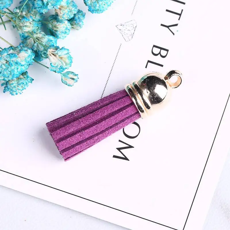 Wholesale Cheap Keychain Eco-friendly Colorful Faux Leather Tassels For DIY Craft