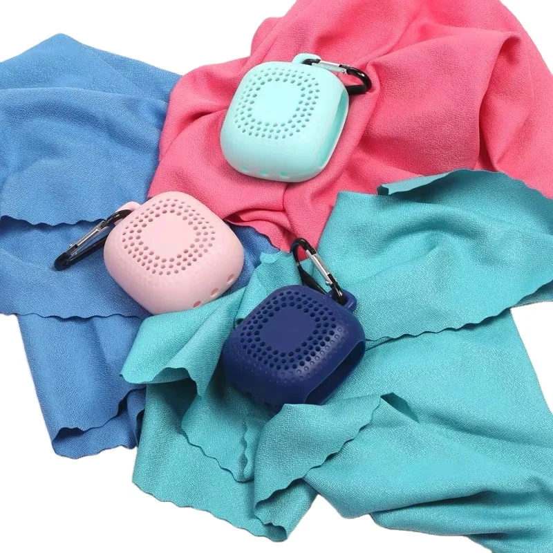 Новые спортивные товары, полотенце из микрофибры карманного размера для спортзала, быстросохнущее полотенце с силиконовой коробкой