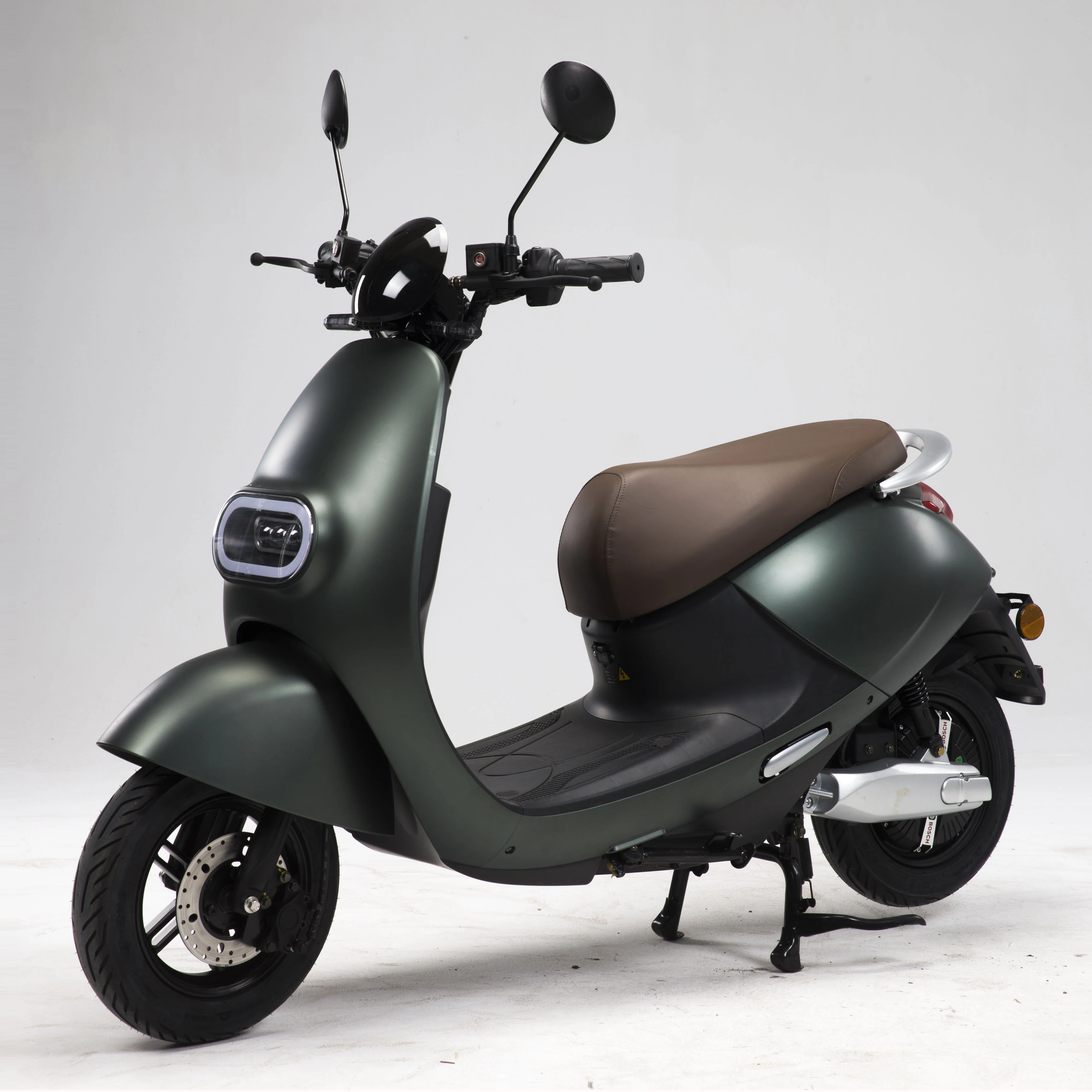 Eec Approval Lithium Battery electric scooter 2020w motorcycle export Euro