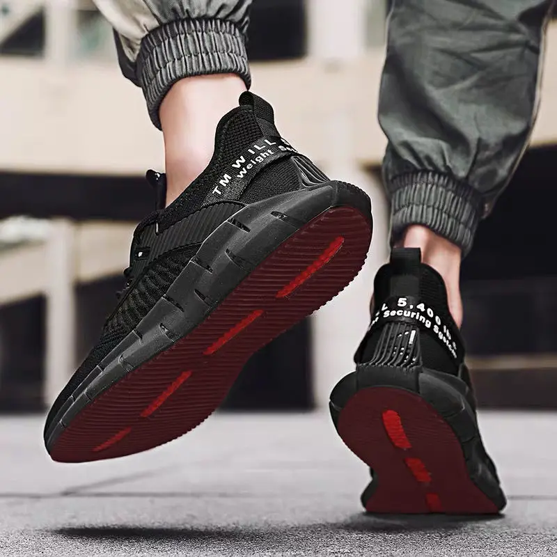 Chinese factory custom logo new fashion men white sport walking eva shoes for running