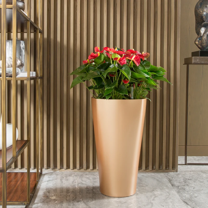 
UV resistant self-watering planter, plant pot for balcony,home decor flower pot 