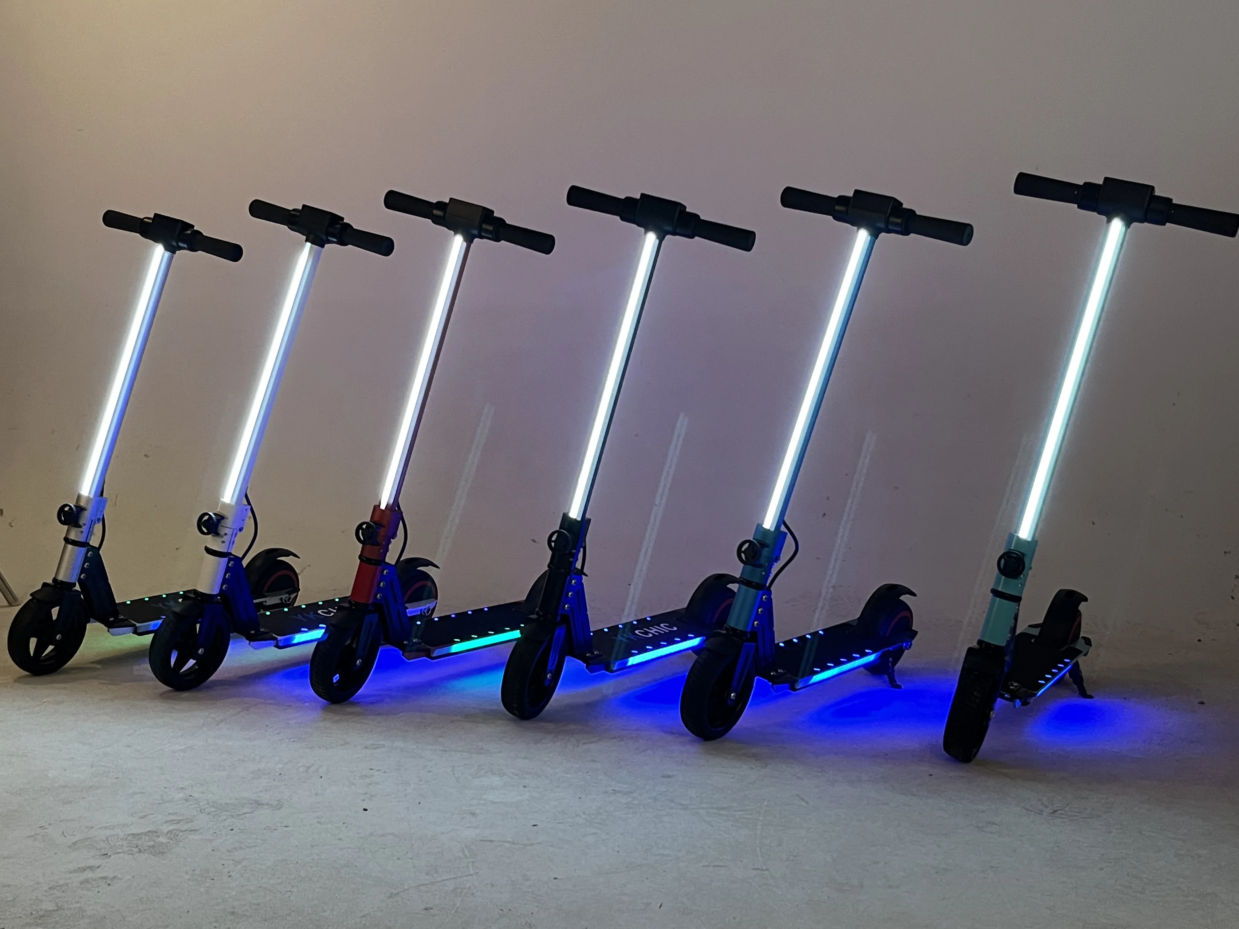 new electric kick scooter for kids for 6 to 13 years old  with E-brake with bright light