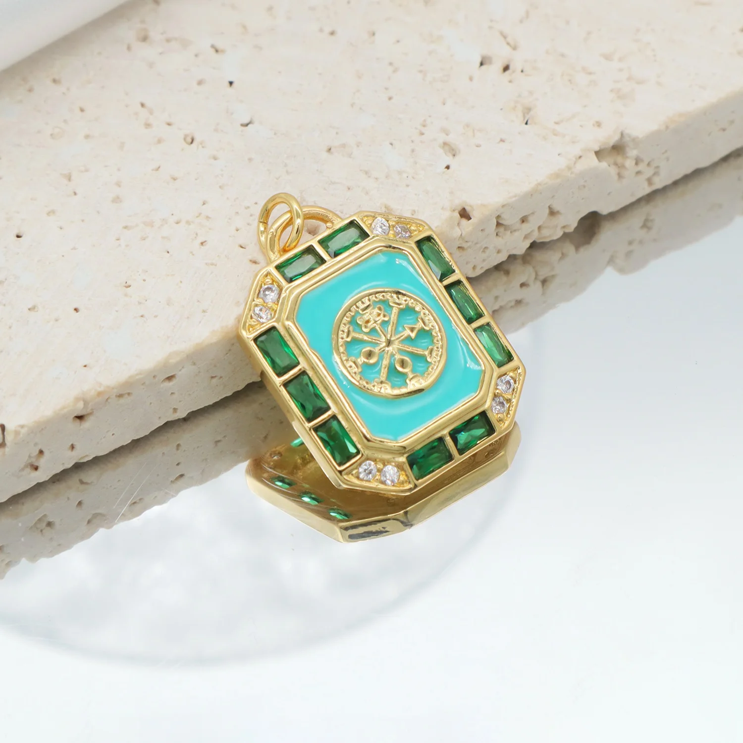 2022 Newest Woman accessoires Jewelry Green Octagonal CZ Diy gold plated enameled pendant charm for Teen Girl  Women