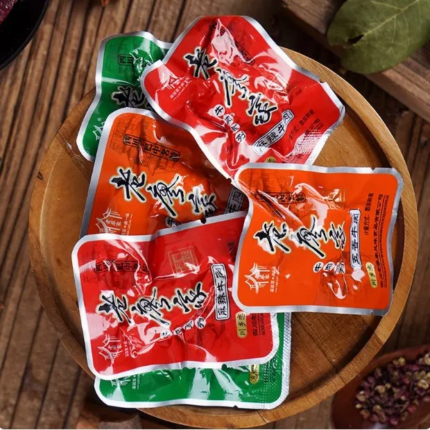 Wholesale Beef Jerky Meat Snacks in Spicy Flavor Beef Sausage in Bag and Box Packaging