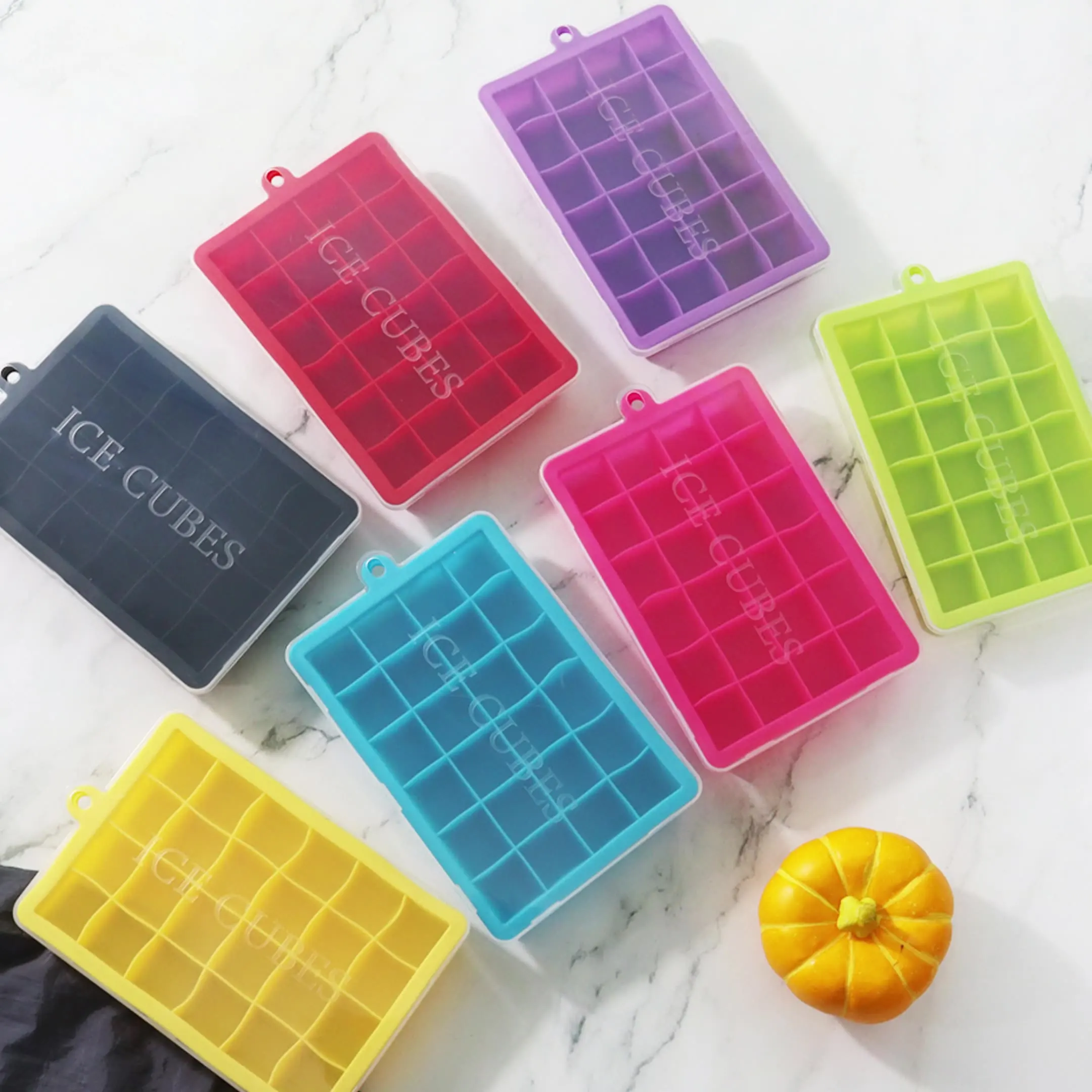 Ice Cube Maker High Quality 16 Cavity Silicone Ice Cube Mold Big Stackable Silicone Ice Cube Tray