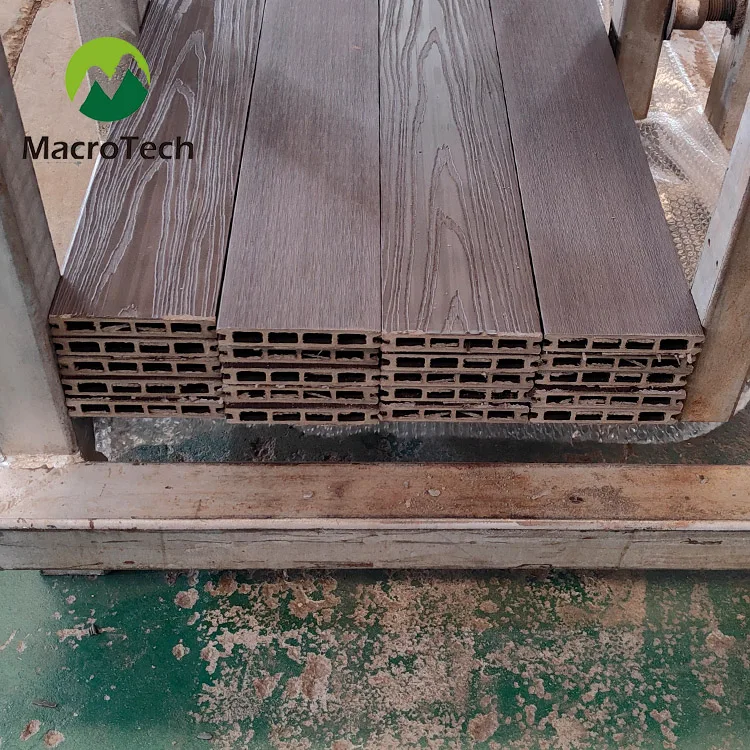 Cheap Newtechwood Fireproof Waterproof Wpc Outdoor Wood Deck Tiles Composite Decking China