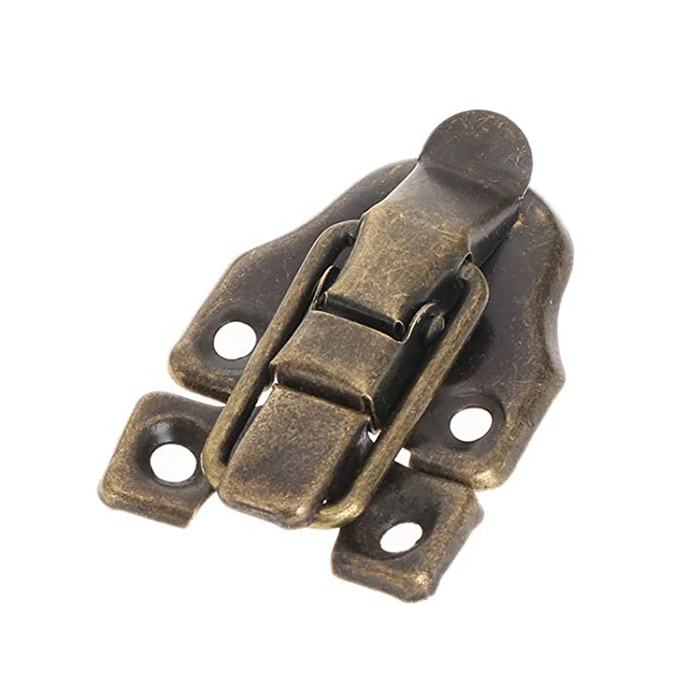 China Fashion Steel Antique Style Decorative Cabinet Jewelry Box Bronze Wood Box Clasps