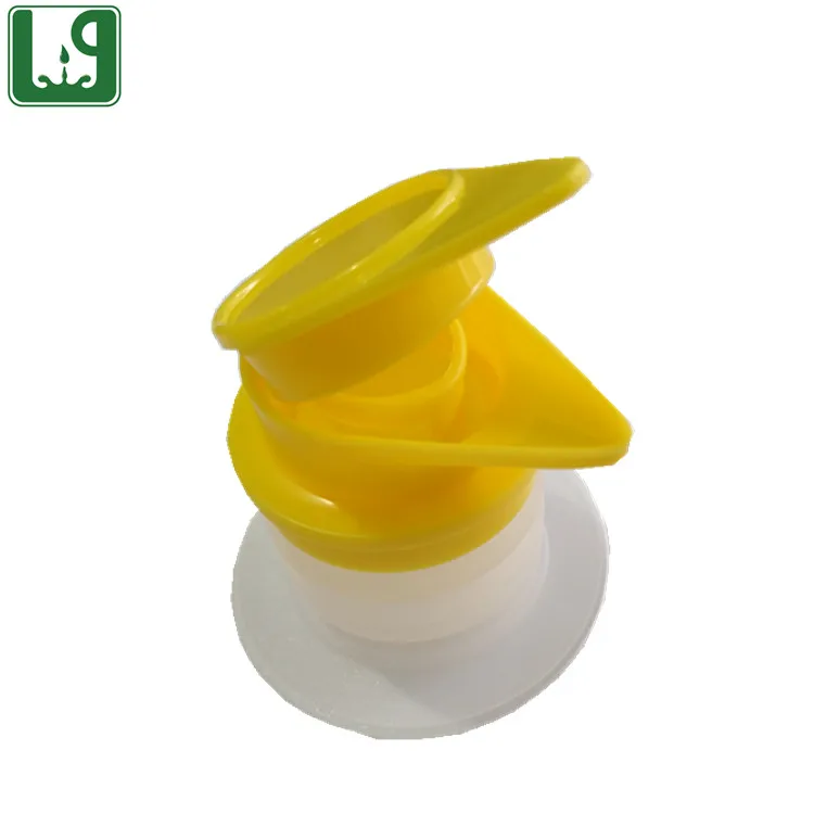 Plastic BIB spout cap Yellow/Blue Pouring Spout, sealed pouring spout cap for cooking oil