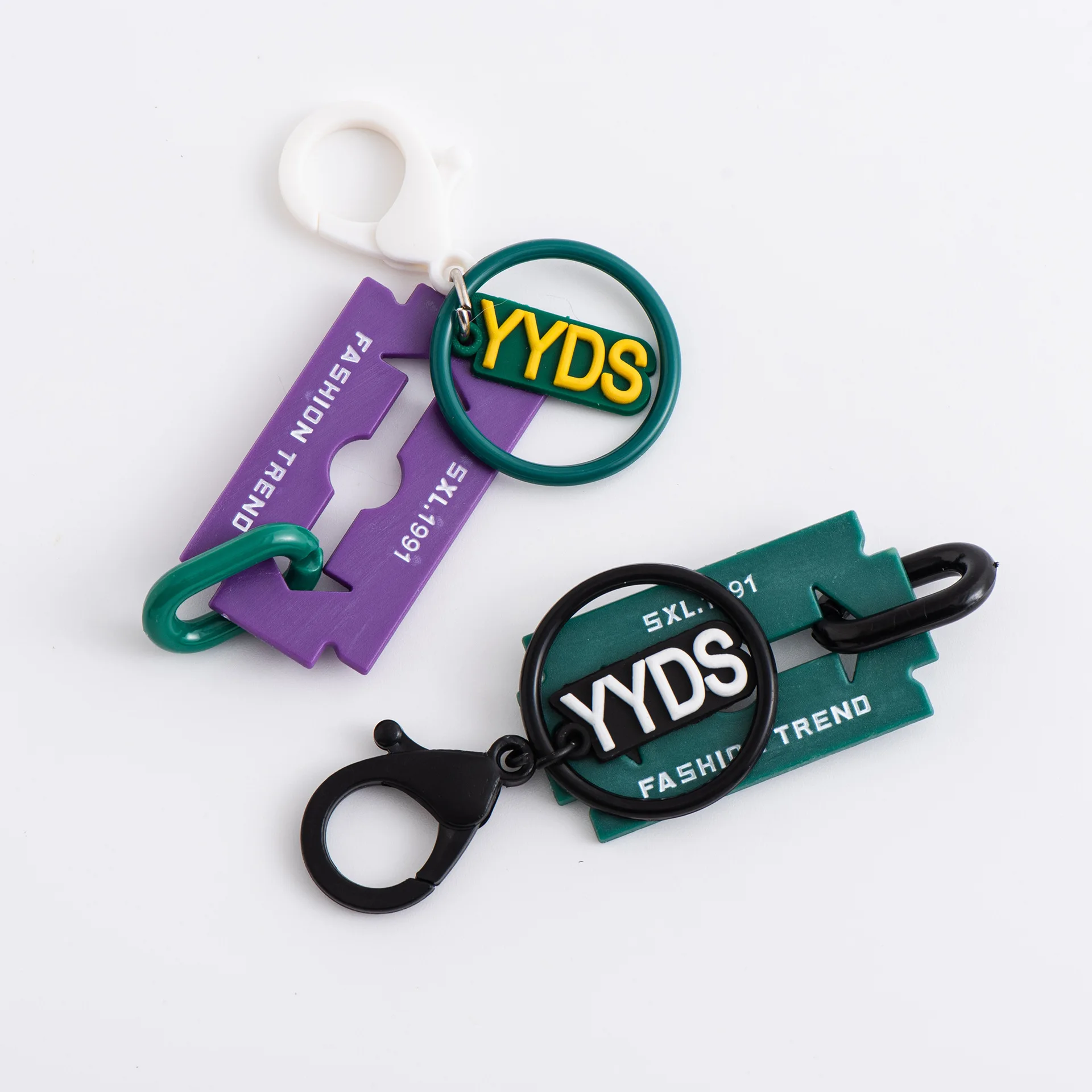 Wholesale Zinc Alloy Iron 2D/3D bag accessories Logo self defense weapon for bags and keys