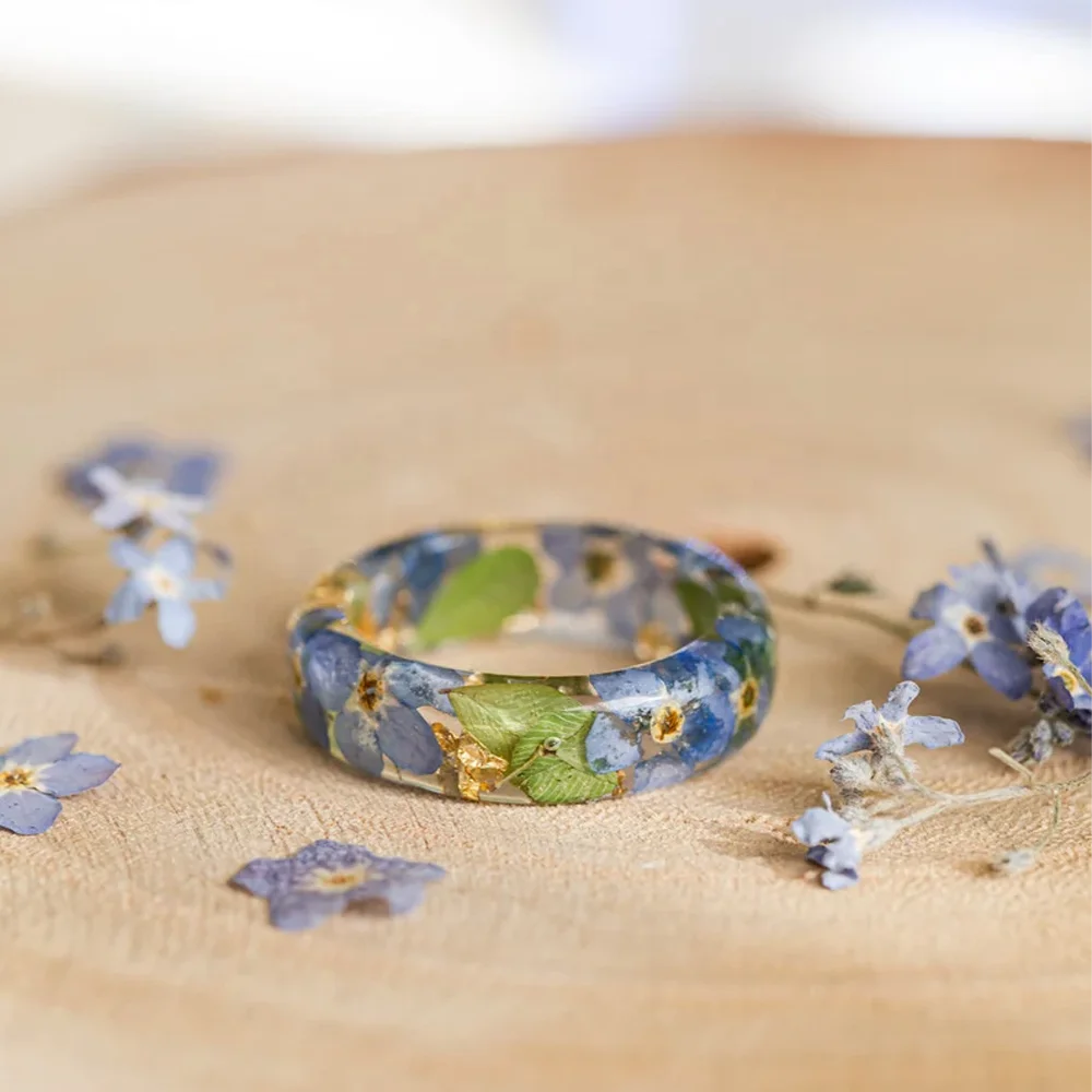 Most popular in 2023 unique nature simple and sparkling gold foil and silver foil blue floral resin ring
