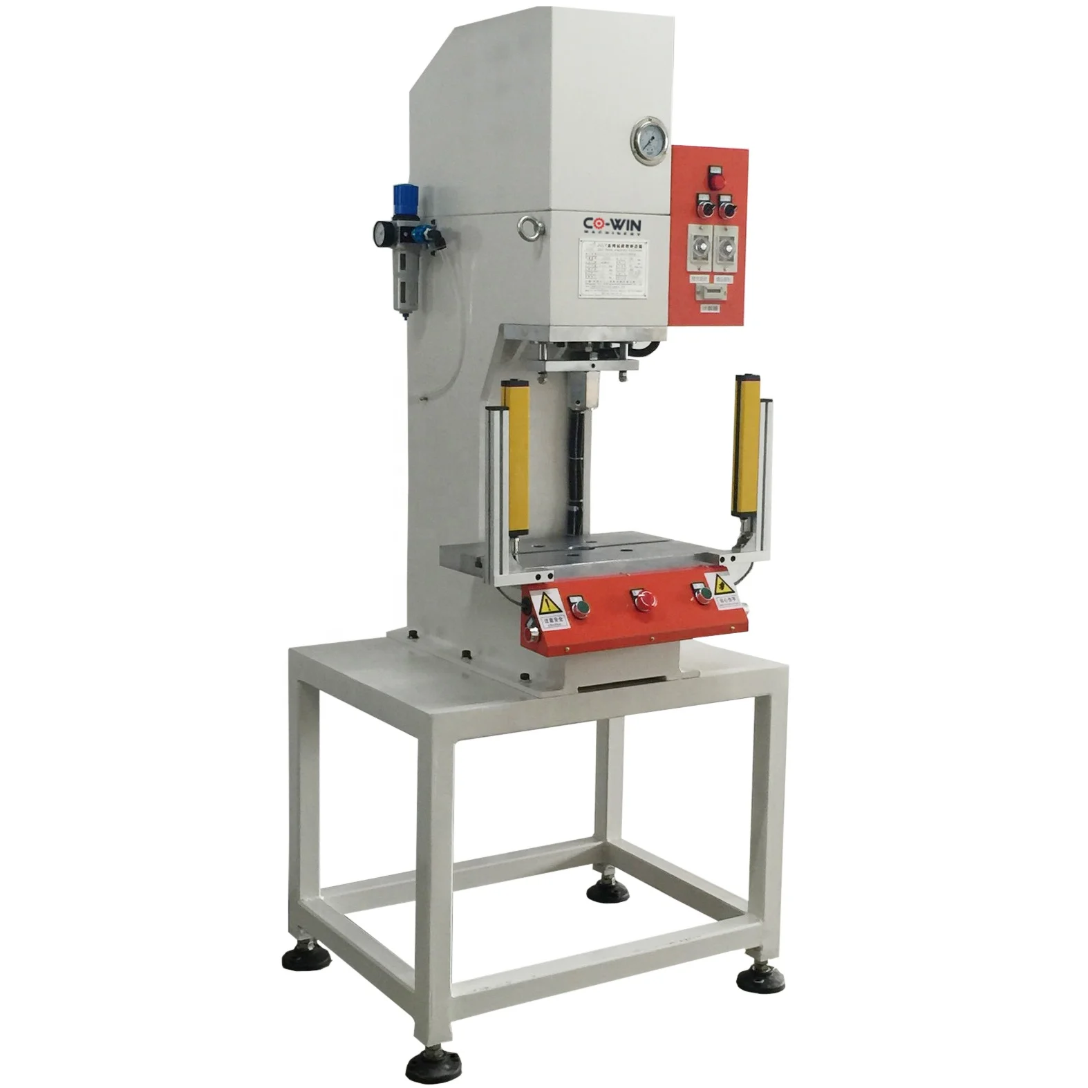 Hydraulic pneumatic machines with 15 TC frame