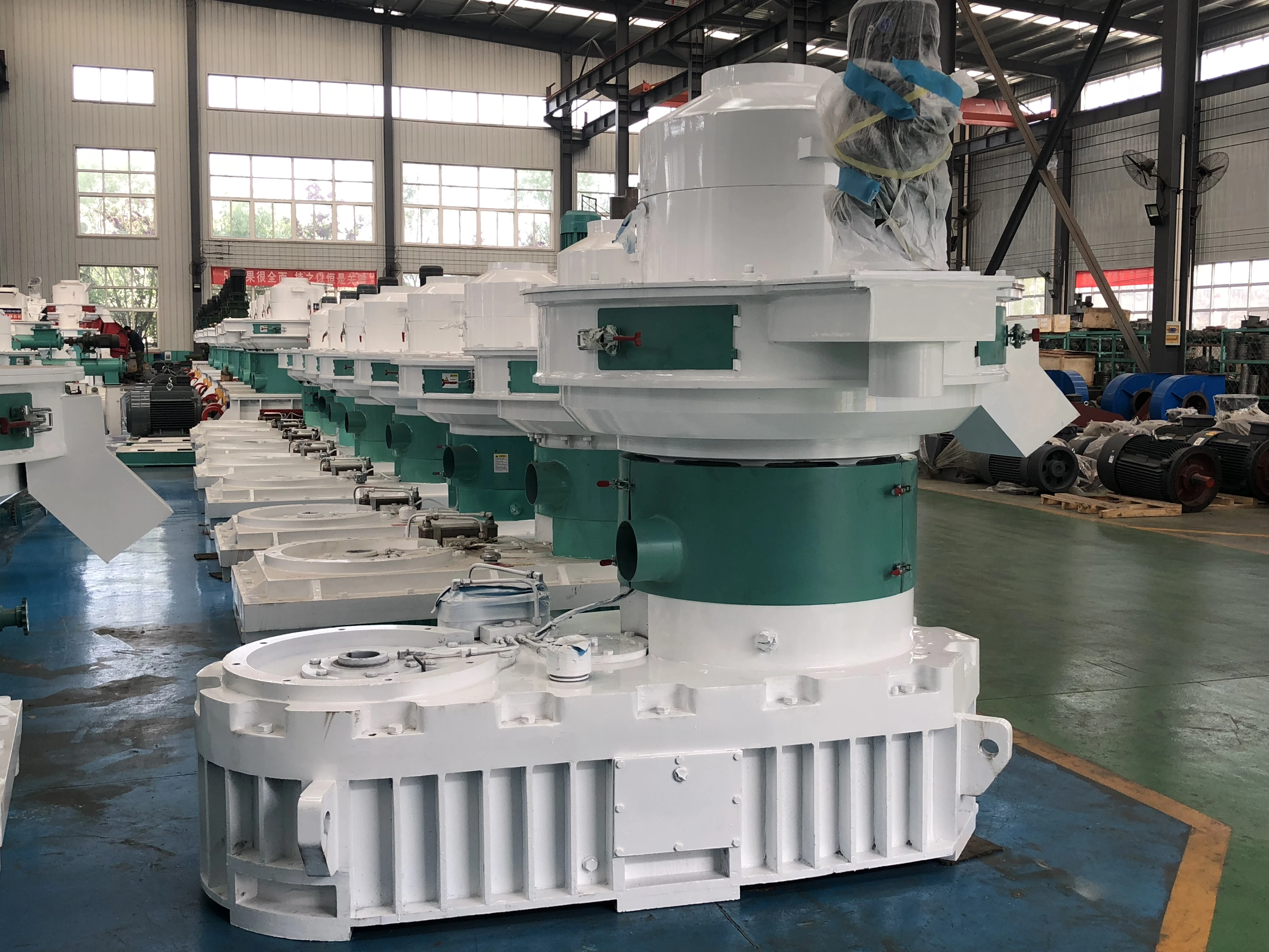 
How to use wood pellet machine to make good quality wood pellet for biofuel 