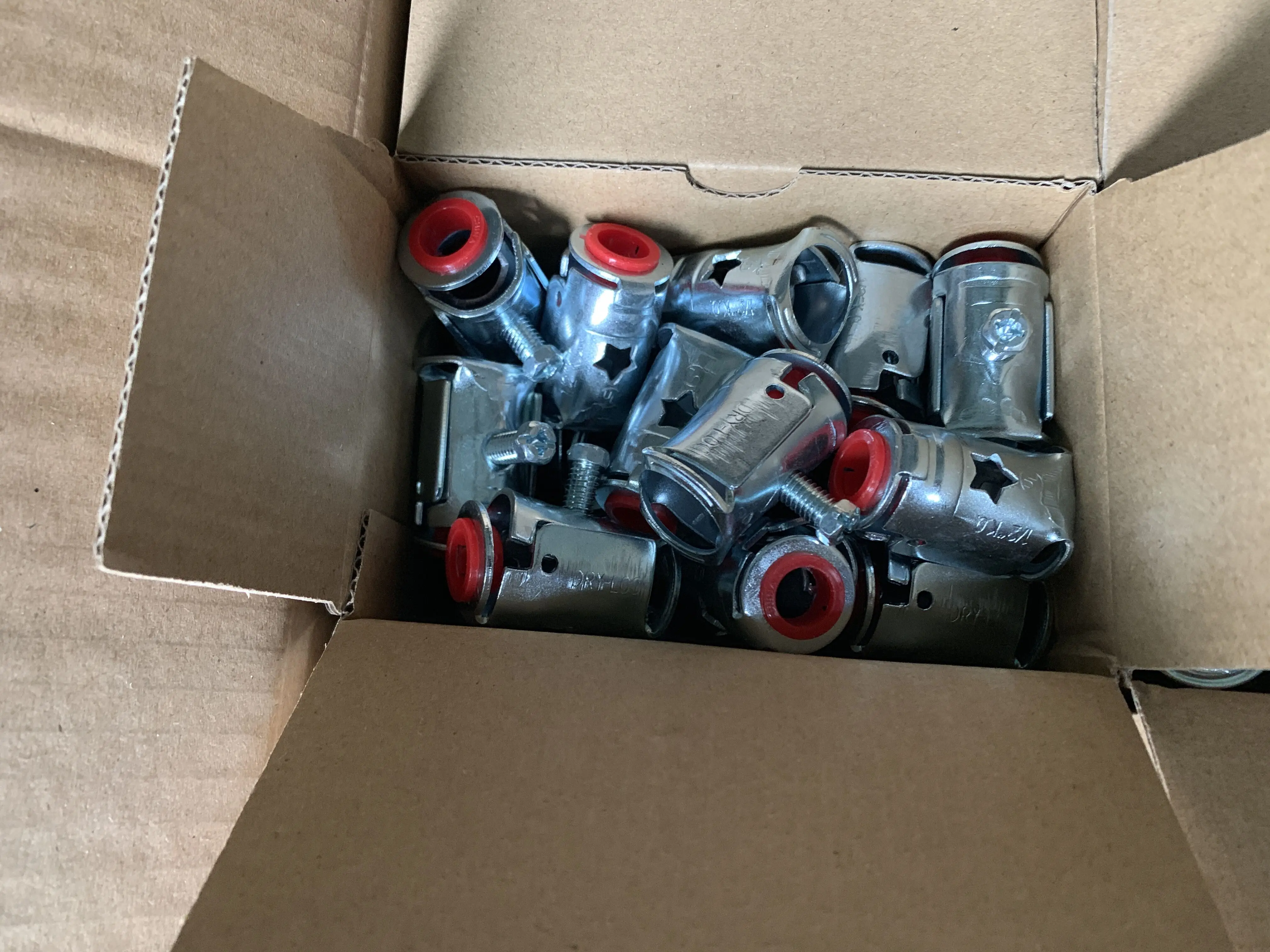 Steel Set Screw Connectors for EMT Conduit  1/2 in. diameter 50-pack