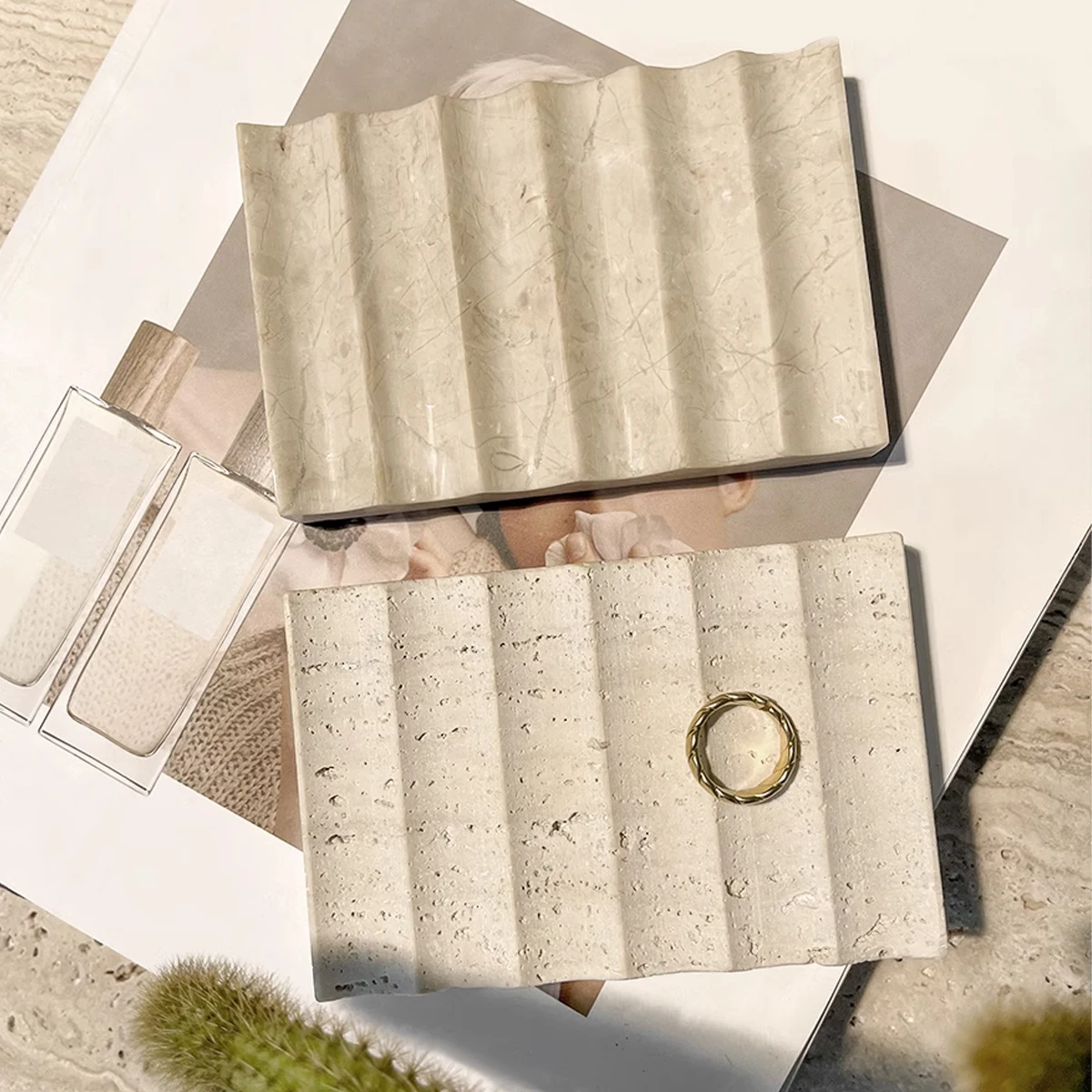 New creative wave soap holder Marble travertine dish soap box Soap holder home decoration marble jewelry display tray
