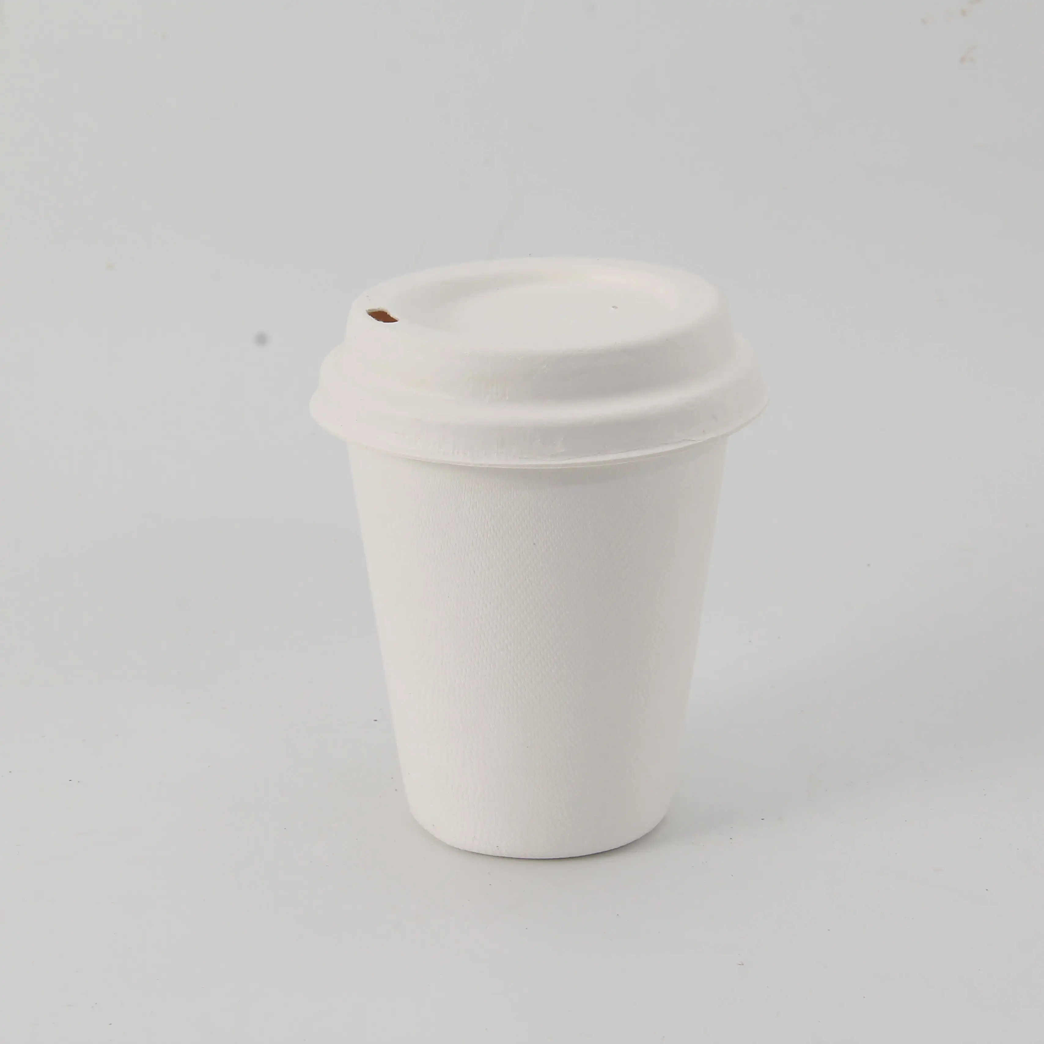 Simple Solid Color 8 Oz Disposable Paper Sugarcane Bagasse Cup With Lid For Juice Cola Coffee