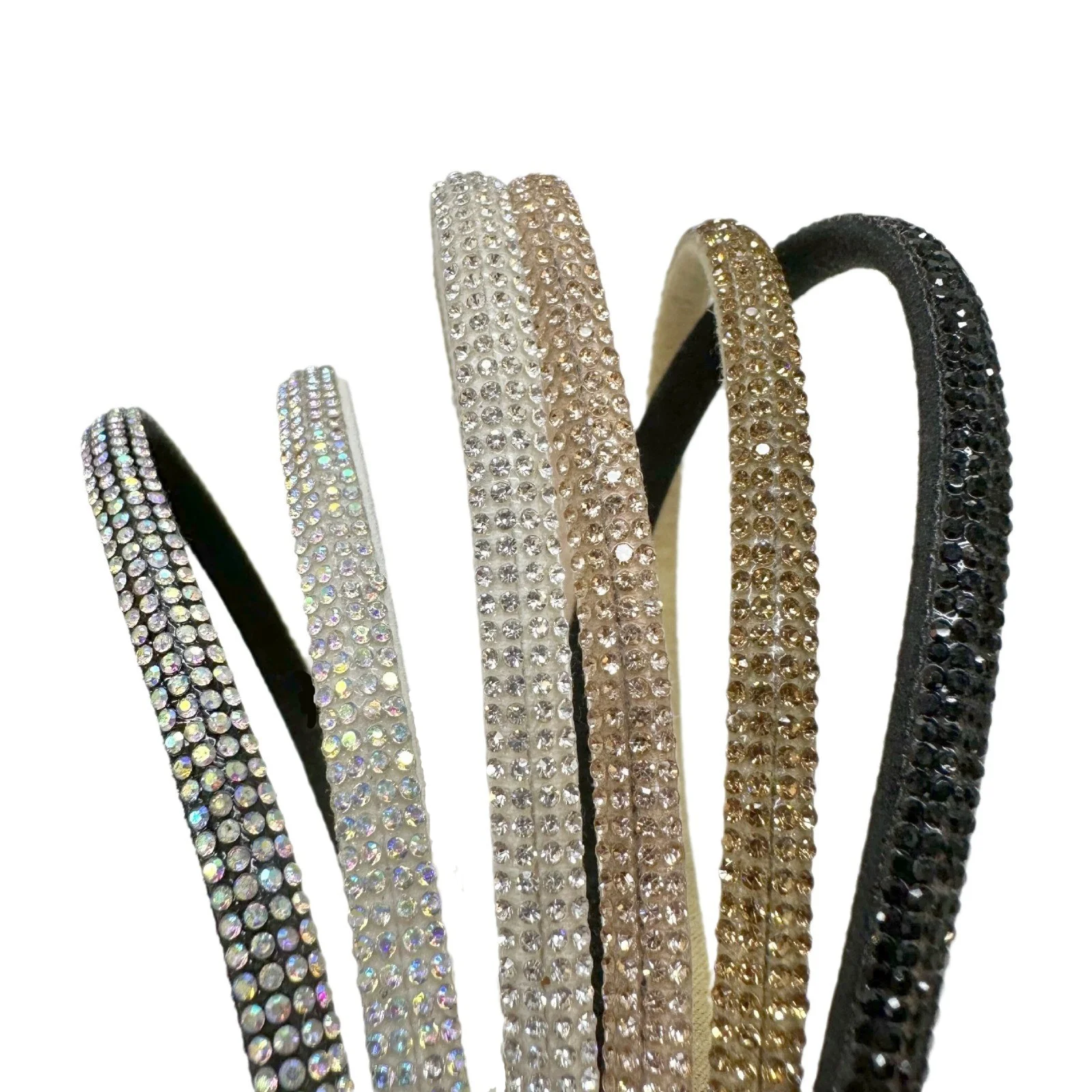 Manufacturers direct multicolor 6mm 4-row crystal rhinester with rope shoe material and flexible production material