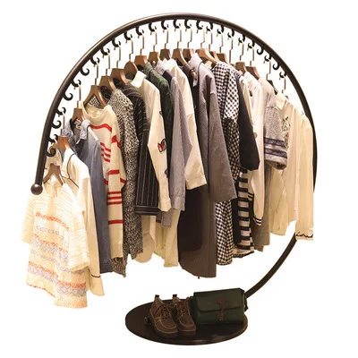 Circular living room furniture metal clothes rack (1600369214333)