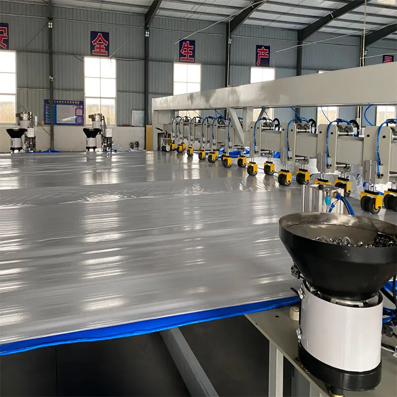 Автоматическая машина для запечатывания геомембранной пленки