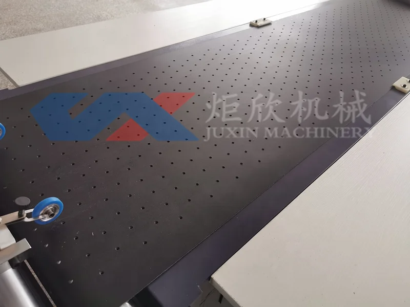 Manual gluing machine